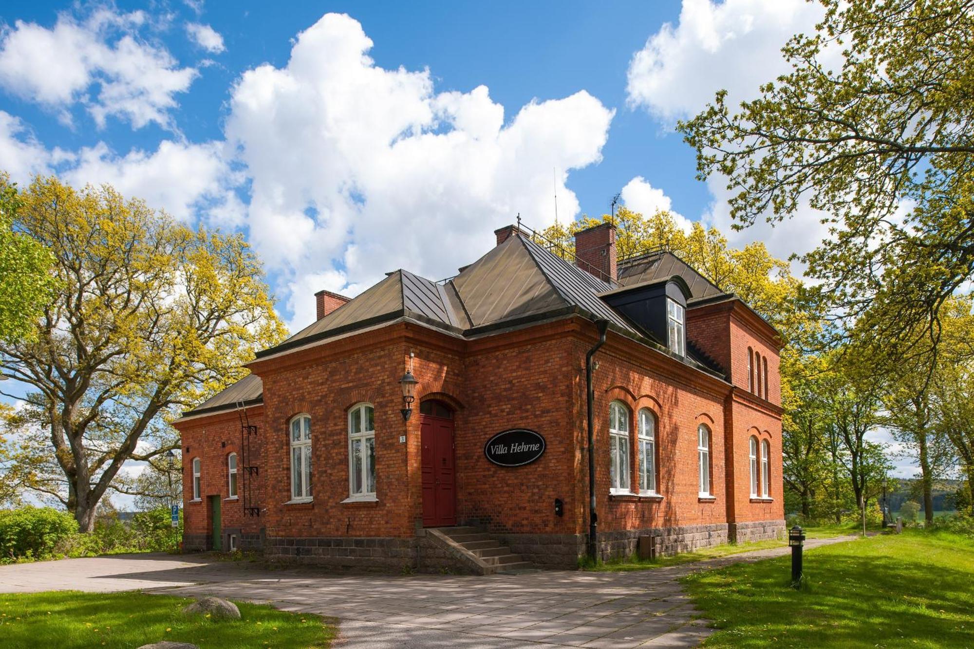 Hotel Hehrne Koek & Konferens Венерсборг Экстерьер фото